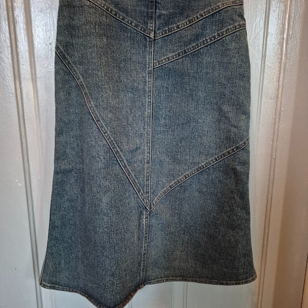 Denim skirt